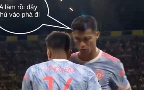 Ferdinand khuyên Lingard đào tẩu khỏi MU