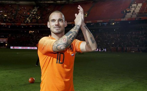 Sneijder - huyền thoại không danh hiệu
