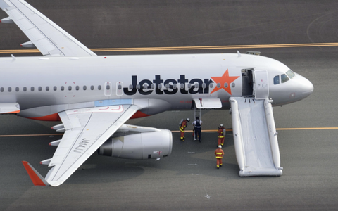 Công ty TNHH Dịch Vụ Viễn Thông Thái Hưng Mừng sinh nhật lần thứ 7 của  Jetstar Pacific Khuyến mại toàn mạng bay 7000 chỗ giá chỉ 7 đồng