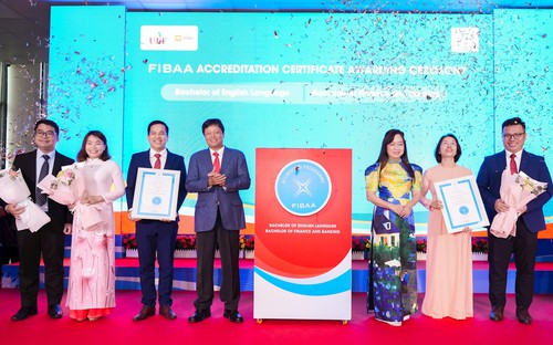 UEF có thêm 4 chương trình đạt chuẩn kiểm định FIBAA