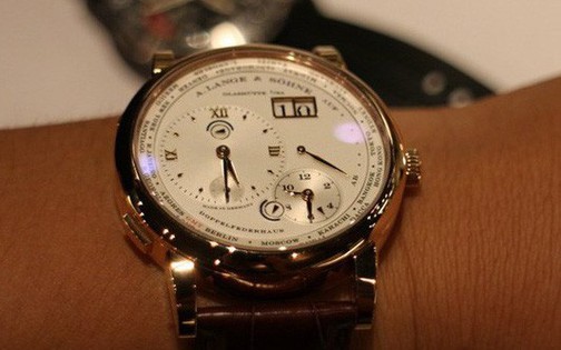 Hải quan Hà Nội lúng túng xét hoàn thuế 6 tỉ cho bé 9 tuổi người Úc