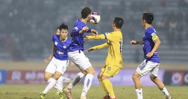 Vòng 2 V-League 2021: Các ông lớn sẽ gượng dậy?