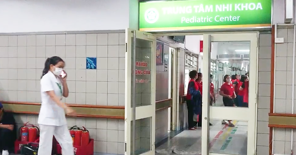 Vụ cháy chung cư mini ở Hà Nội: Có 29 học sinh ở bên trong, một số em tử vong - Tuổi Trẻ Online