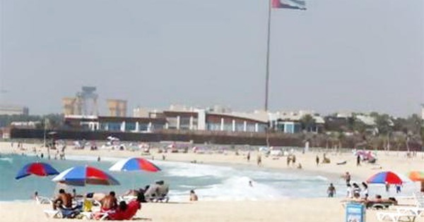 UAE nâng tầm du lịch bằng những Lá cờ xanh