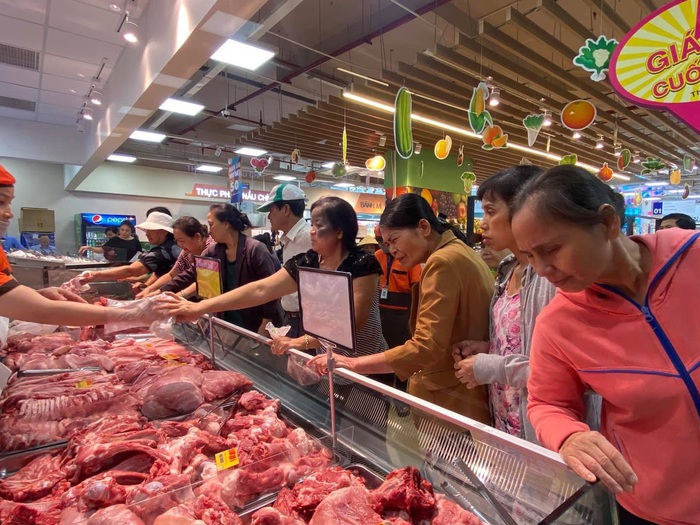 Saigon Co.op cam kết giữ giá thịt heo trong dịp tết - Tuổi Trẻ Online