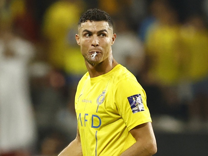 Cổ động viên Al Nassr muốn đội bóng đuổi Ronaldo - Tuổi Trẻ Online