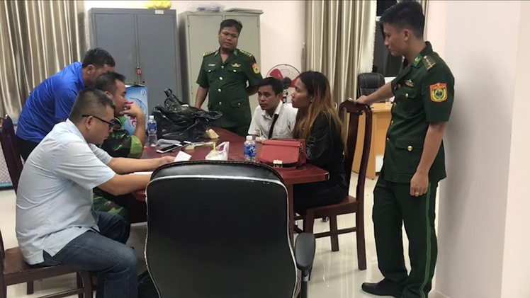 Bắt đối tượng vận chuyển 5kg ma túy đá từ Campuchia vào Việt Nam