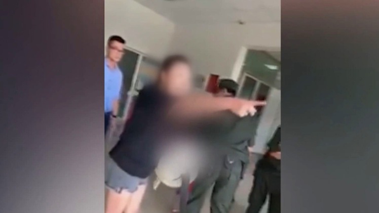 Nữ đại uý công an “đại náo” sân bay bị khai trừ khỏi Đảng