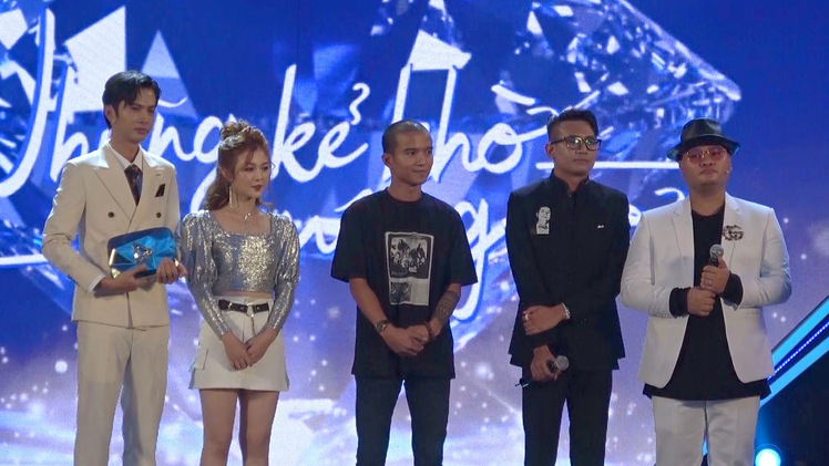 Giải trí 24h: Nhóm FAPTV tổ chức liveshow mừng Nút Kim Cương đầu tiên tại Việt Nam
