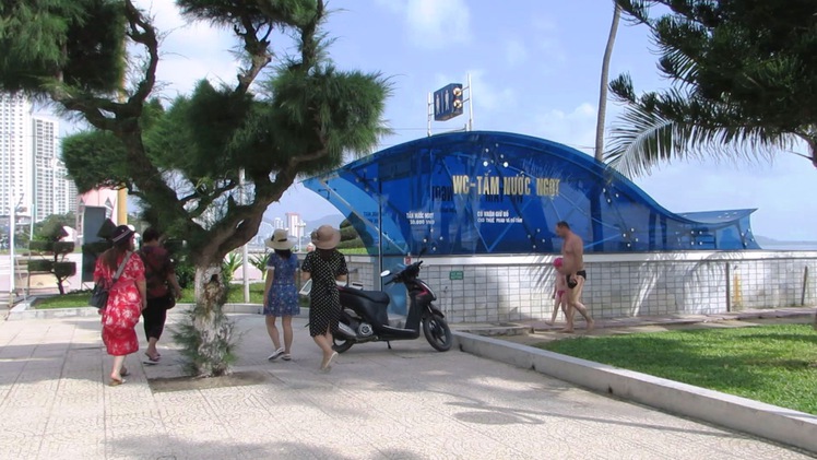 Nha Trang sẽ xã hội hóa nhà vệ sinh công cộng cho du khách