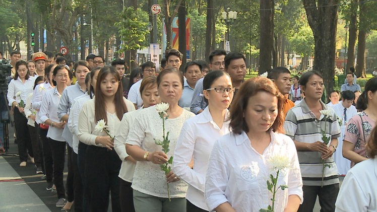 Nỗi đau tai nạn giao thông - Tưởng nhớ người đi vì người ở lại