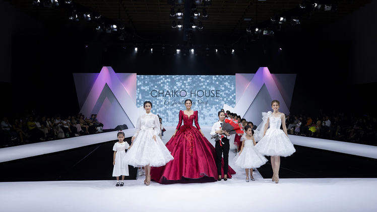 Dàn hoa hậu, á hậu hội ngộ tại Asian Kids Fashion Week 2020
