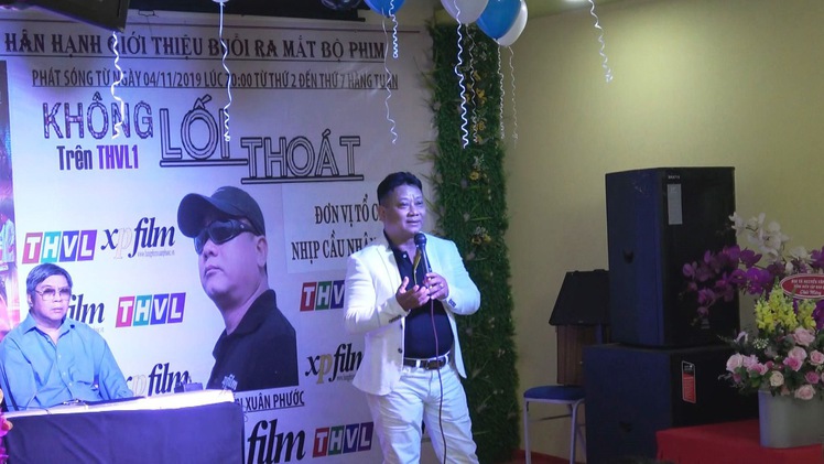 Đạo diễn Xuân Phước “gom” dàn sao Việt vào phim “Không lối thoát”
