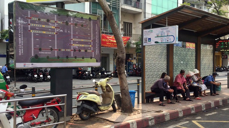 TP.HCM lập bãi giữ xe hai bánh miễn phí trên đường Hàm Nghi