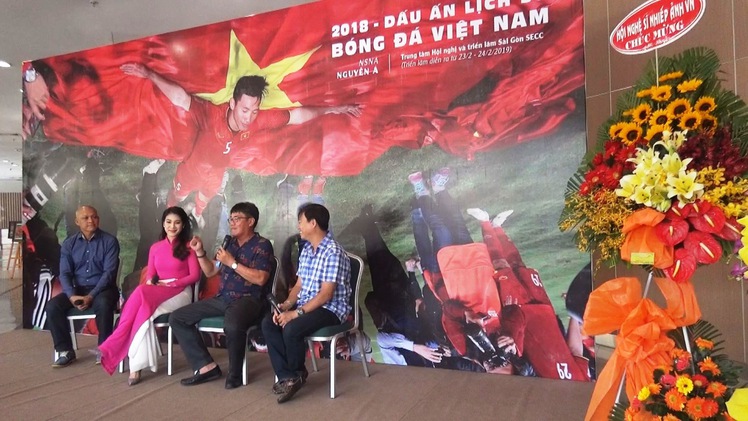 Triển lãm ảnh “Dấu ấn lịch sử bóng đá Việt Nam”