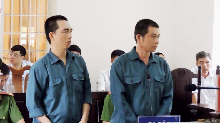 Giả thầy chùa, lừa cúng giải vong lãnh hơn 5 năm tù