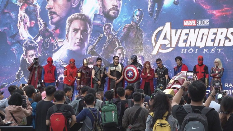 Nghệ sĩ Việt rộn ràng tại thảm đỏ “Avengers: Engame”