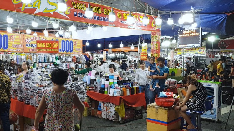 Hơn 350 gian hàng tham gia Hội chợ Quốc tế Tịnh Biên – An Giang 2019