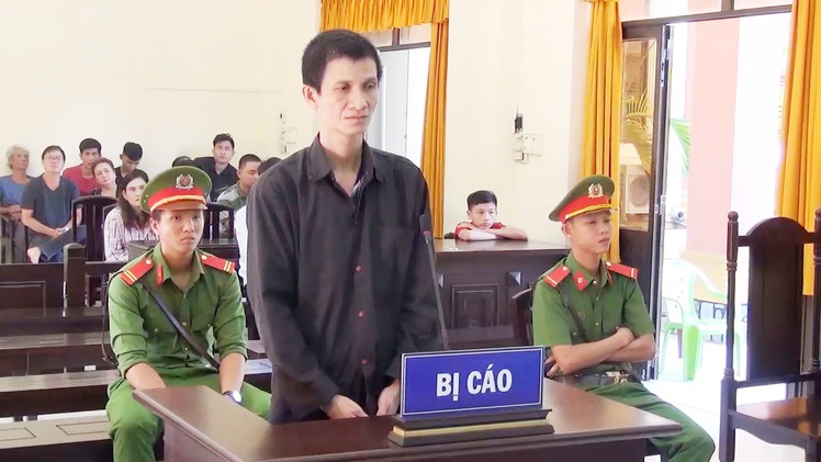 Đâm chết cháu ruột, cậu lãnh 16 năm tù