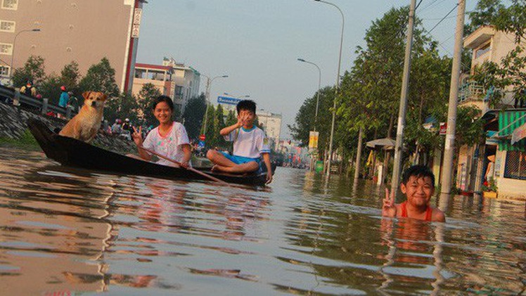 Tin nóng 24h: Triều cường gây ngập lụt nhiều đô thị phía Nam