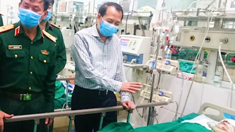 Video: Rà phá bom mìn ở Vị Xuyên, Hà Giang, một chiến sĩ công binh hi sinh