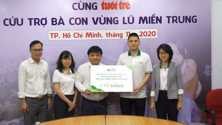 Công ty Cổ phần GREENFEED Việt Nam hỗ trợ bà con miền Trung 7 tỷ đồng