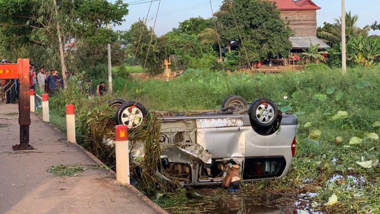 Video: Tai nạn giao thông nghiêm trọng tại Campuchia, 6 người Việt thiệt mạng