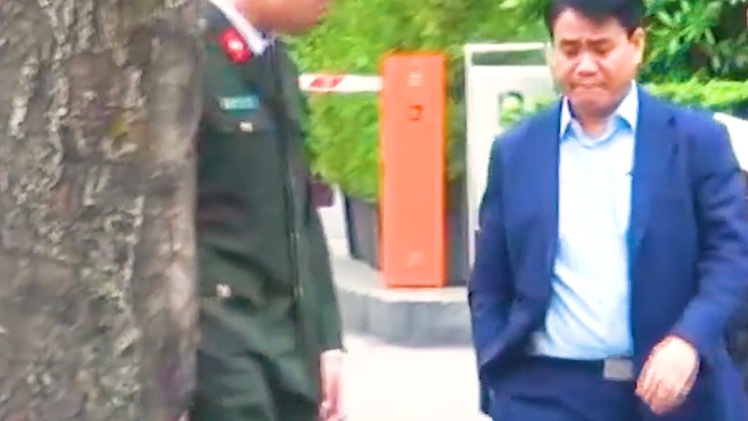 Video: Gia đình xin cho ông Nguyễn Đức Chung tại ngoại để điều trị bệnh