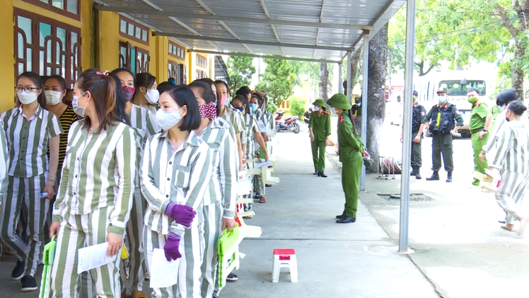 Video: Hơn 4.500 phạm nhân ở Trại giam Ninh Khánh đã tiêm mũi 2 vắc xin phòng COVID-19