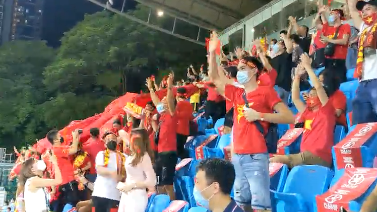 Video: Khoảnh khắc Tiến Linh nâng tỉ số lên 2-0 cho tuyển Việt Nam