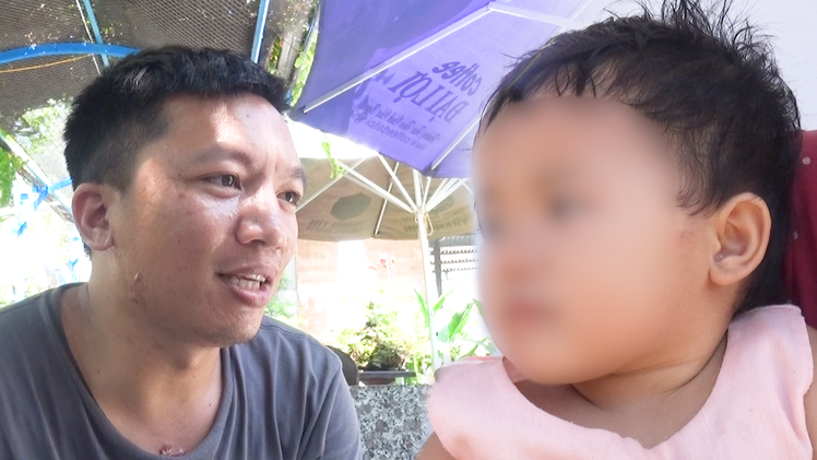 Video: Tài xế kể chuyện hi hữu gặp bé 2 tuổi lang thang một mình giữa đêm khuya