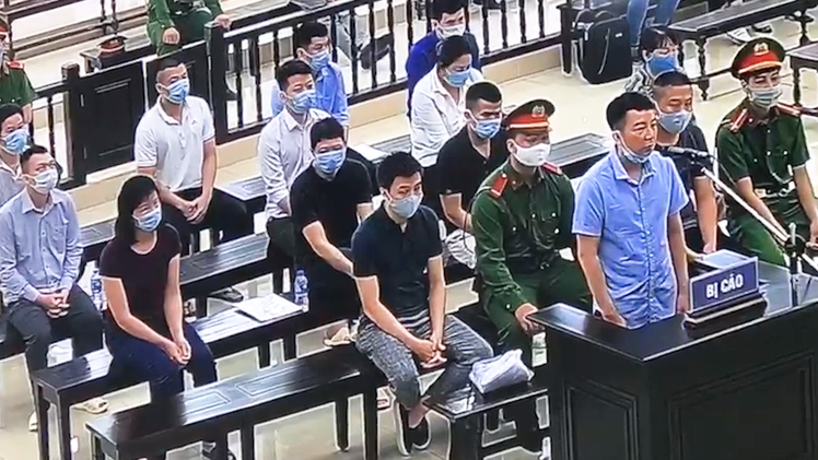 Video: Xét xử sơ thẩm 15 bị cáo trong vụ án Nhật Cường
