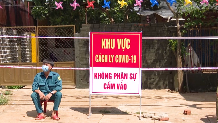 Video: 2 vợ chồng âm tính ở TP.HCM, về Đắk Lắk phát hiện dương tính, lây nhiễm cho 3 con