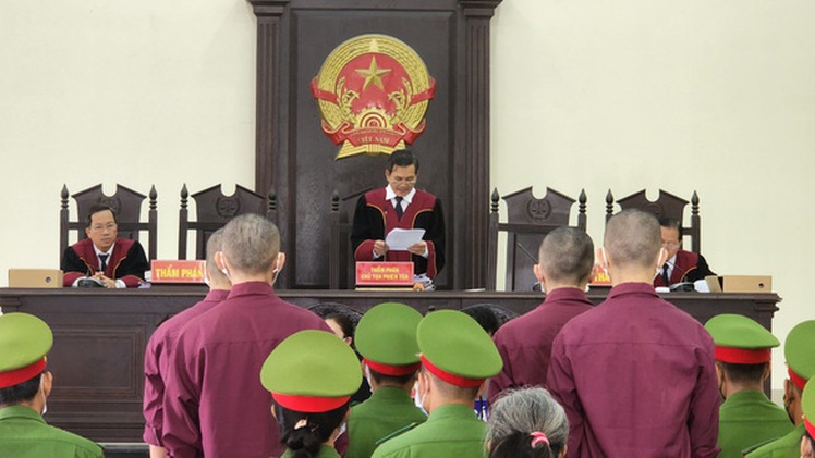 Video: Tòa bác kháng cáo, tuyên y án sơ thẩm vụ ‘tịnh thất Bồng Lai’