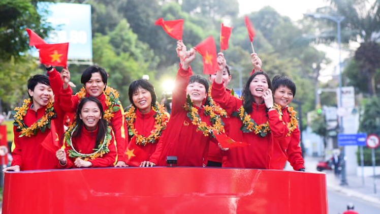 Video: Giành vé dự World Cup 2023, tuyển nữ Việt Nam được thưởng gần 28 tỉ đồng tiền mặt