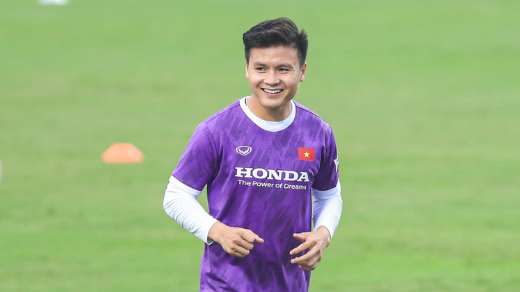 Video: Quang Hải sẽ ra nước ngoài thi đấu sau khi đá 2 trận nữa cho CLB Hà Nội