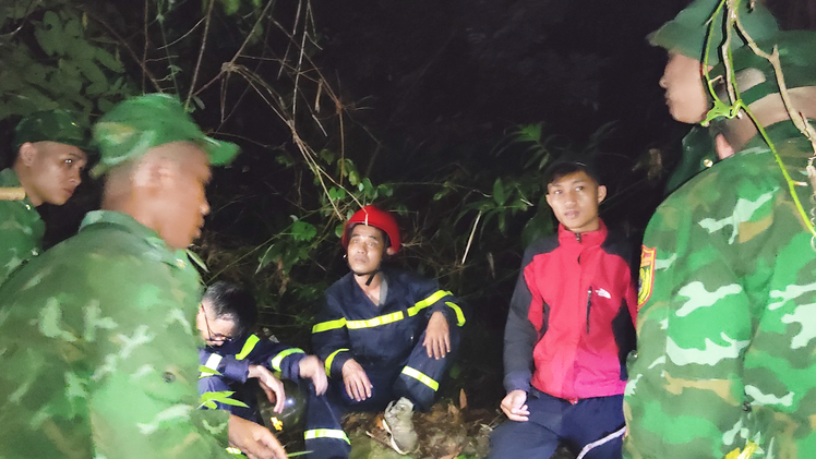 Video: Sinh viên đi câu cá bị lạc 2 ngày trong rừng phòng hộ Bắc Hải Vân