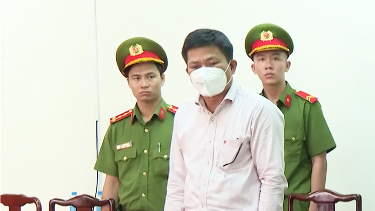 Video: Bắt tạm giam 4 tháng nguyên giám đốc CDC Bình Phước Nguyễn Văn Sáu