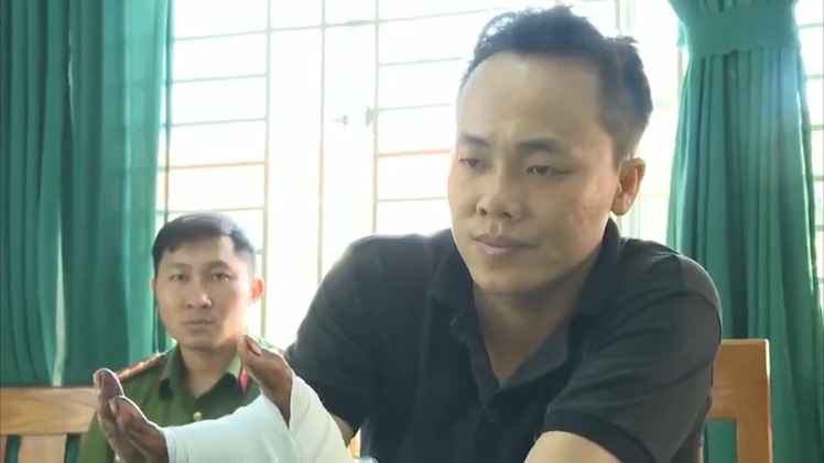 Bắt 2 người trong vụ đâm chết em trai chủ tiệm cầm đồ ở quận Bình Tân