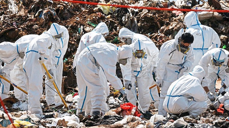Video: Tìm kiếm phần thi thể còn lại của người mẫu Thái Thiên Phượng tại bãi rác
