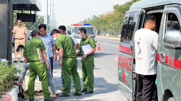 Video: Điều tra vụ nữ sinh bị tai nạn tử vong trên đường Phạm Văn Đồng