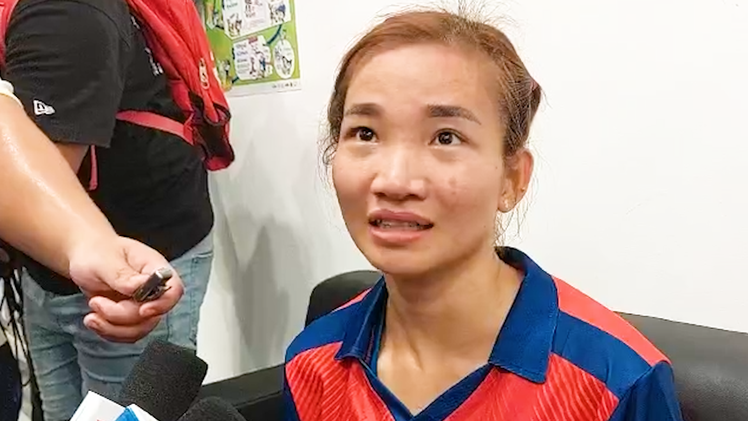 Video: Phỏng vấn Nguyễn Thị Oanh sau khi cô lập 'cú đúp vàng' trong vòng 30 phút
