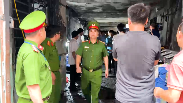 Hà Nội chưa công bố số người thiệt mạng trong vụ cháy chung cư mini