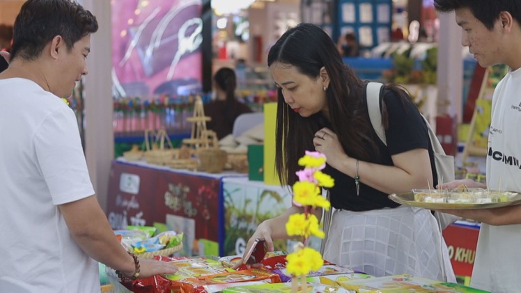 Góc nhìn trưa nay: Không gian Tinh hoa Việt Nam- cơ hội quảng bá hàng Việt