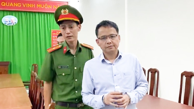 Bắt tạm giam phó cục trưởng Cục Đăng kiểm Việt Nam Nguyễn Vũ Hải