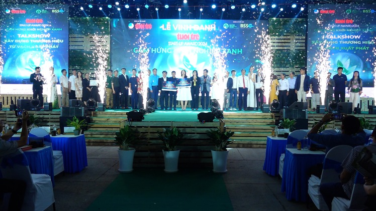 Gala trao giải Tuổi Trẻ Start-up Award 2024