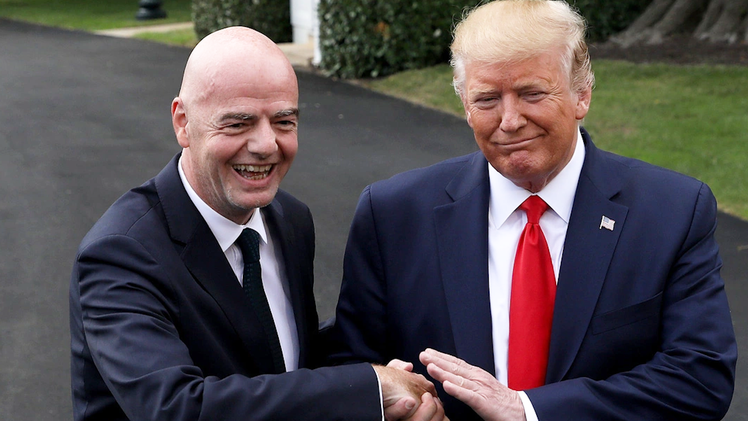 Chủ tịch FIFA Gianni Infantino chúc mừng ông Donald Trump đắc cử tổng thống Mỹ