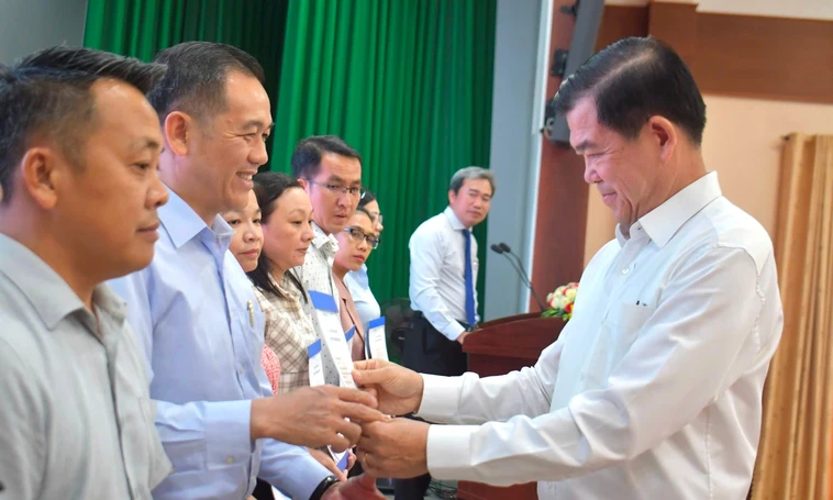 TP.HCM: Bế giảng lớp bồi dưỡng nghiệp vụ cho cán bộ kiểm tra Đảng năm 2026